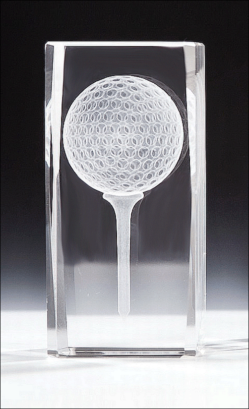 Bild von Golfball auf Tee  3D-Glas fein gelasert